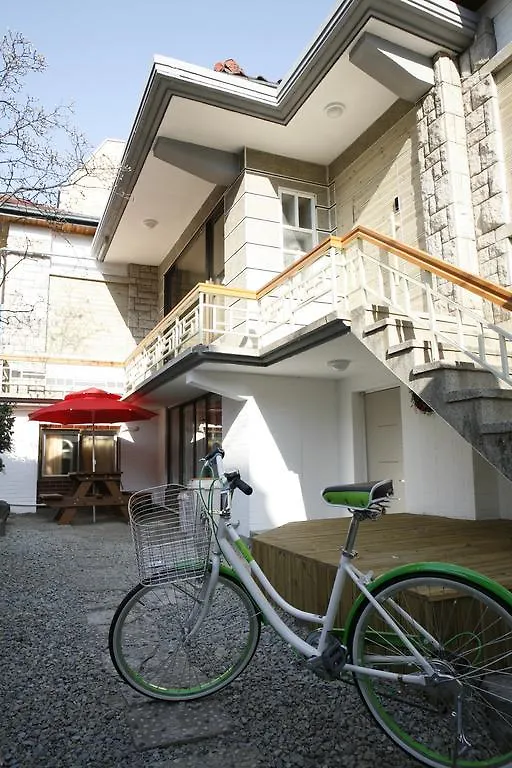 Birdsnest Hostel Hongdae Foreigner Only Seoul 0*,