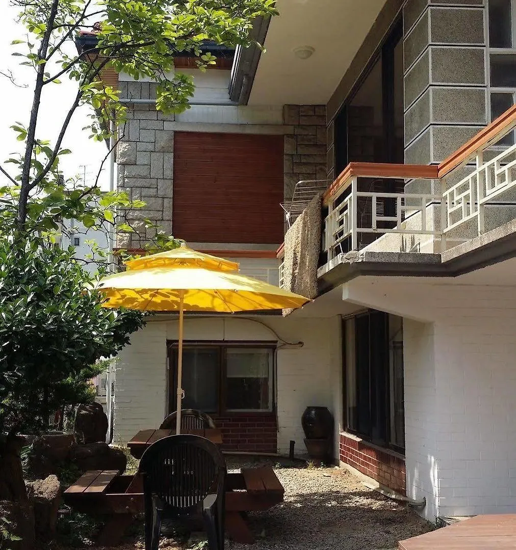Birdsnest Hostel Hongdae Foreigner Only Seoul 0*,